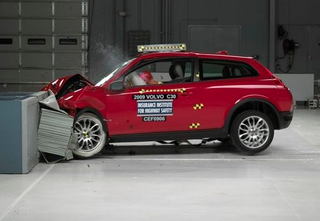 Illustration for article titled IIHS Crash Tests Five Budget Coupes: Ford, Volvo Earn Top Safety Picks
